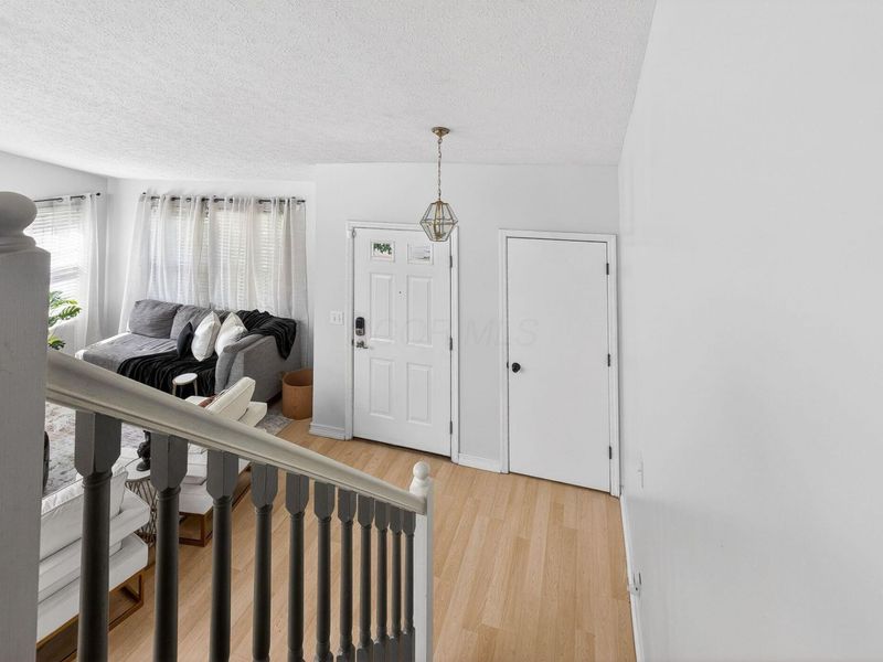 6109 Woodsboro Drive, Columbus, OH 43228 Photo 27