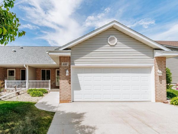 331 Lauren LANE, Watertown, WI 53094