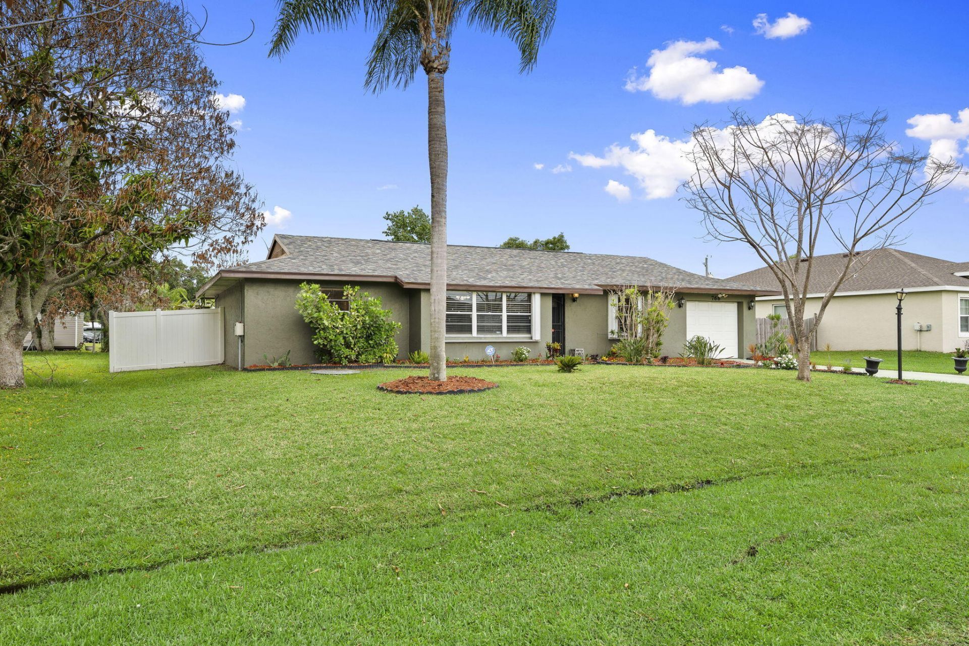 766 SW Byron Street, Port Saint Lucie, FL 34983 Photo