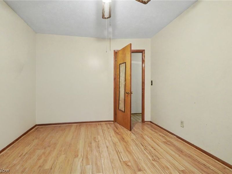 4250 Herr Fieldhouse Road, Southington, OH 44470 Photo 16
