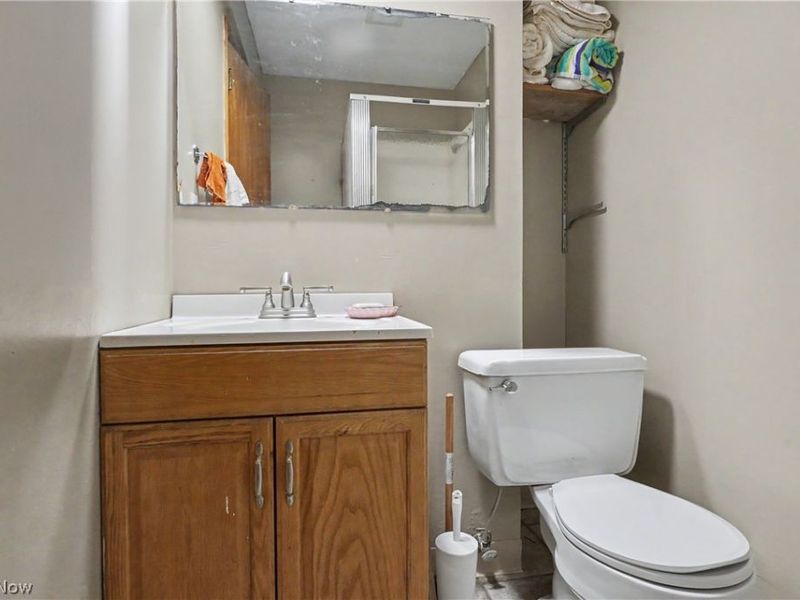 4250 Herr Fieldhouse Road, Southington, OH 44470 Photo 20