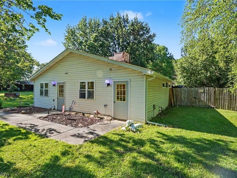 4250 Herr Fieldhouse Road, Southington, OH 44470 Photo 27