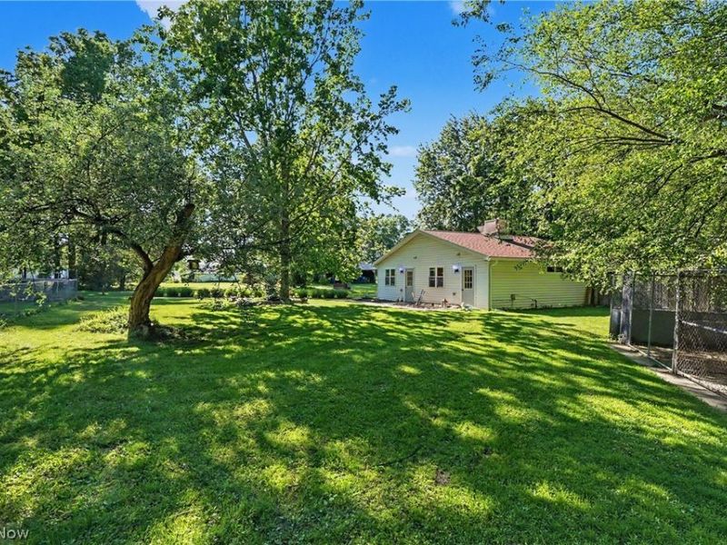 4250 Herr Fieldhouse Road, Southington, OH 44470 Photo 28