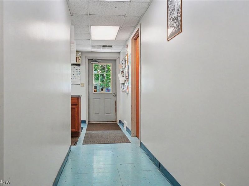 4250 Herr Fieldhouse Road, Southington, OH 44470 Photo 34