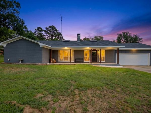 2300 Country Club Drive, Canton, TX 75103