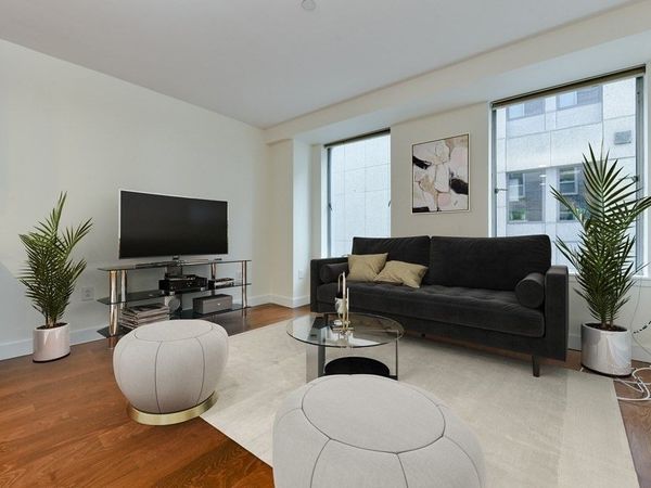 80 Broad Street, Unit 905, Boston, MA 02110