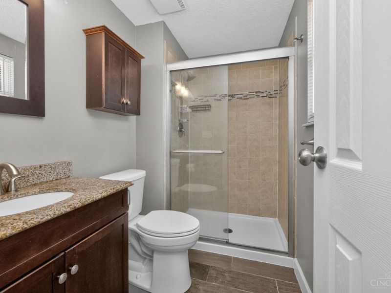 5007 Clarevalley Drive, Delhi Twp, OH 45238 Photo 19
