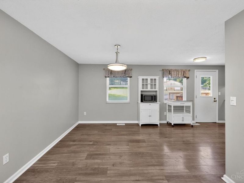 5007 Clarevalley Drive, Delhi Twp, OH 45238 Photo 8