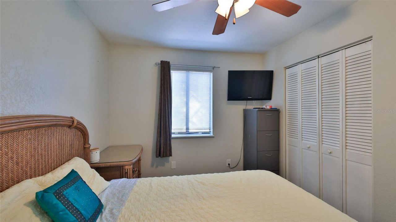 2766 Date Palm Drive , Edgewater, FL 32141 Photo