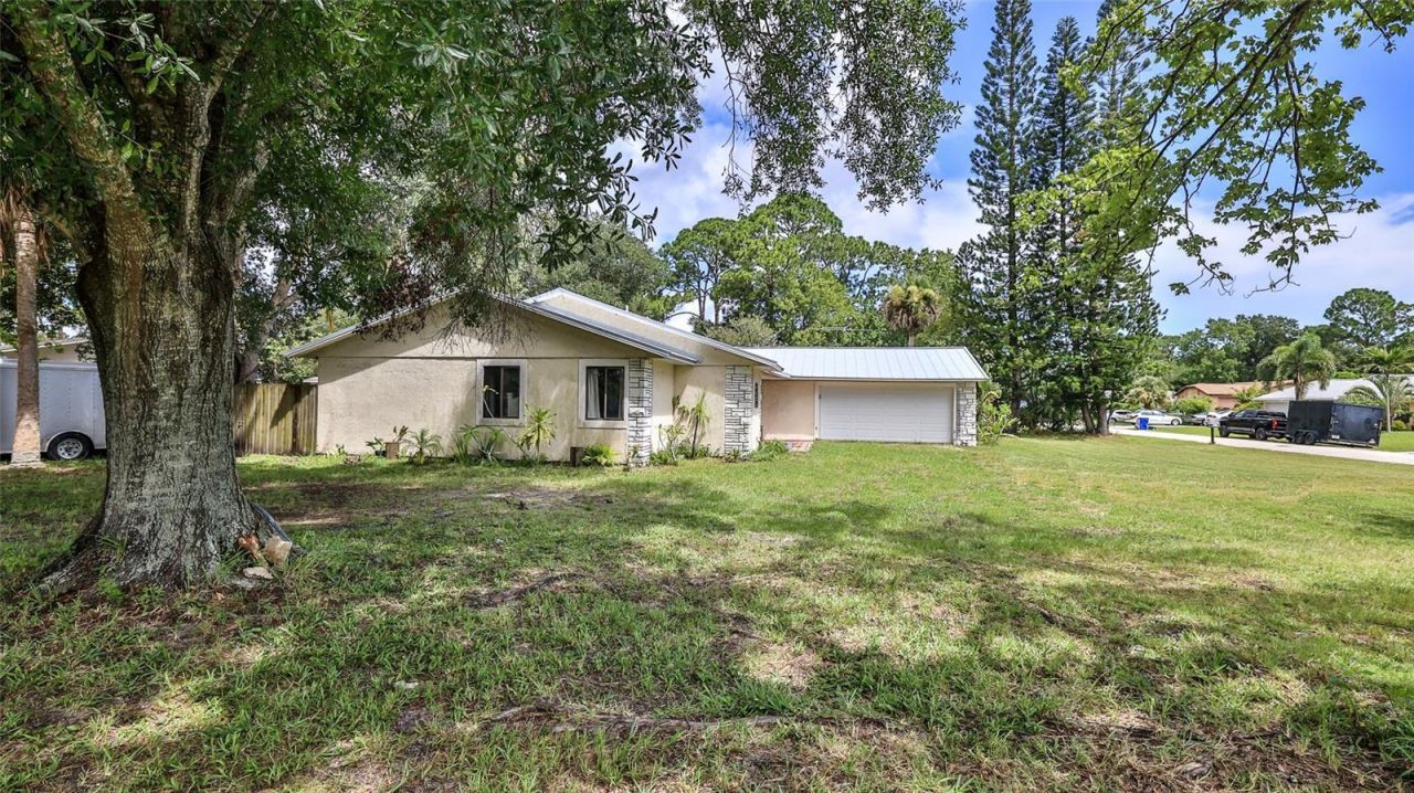 2766 Date Palm Drive , Edgewater, FL 32141 Photo