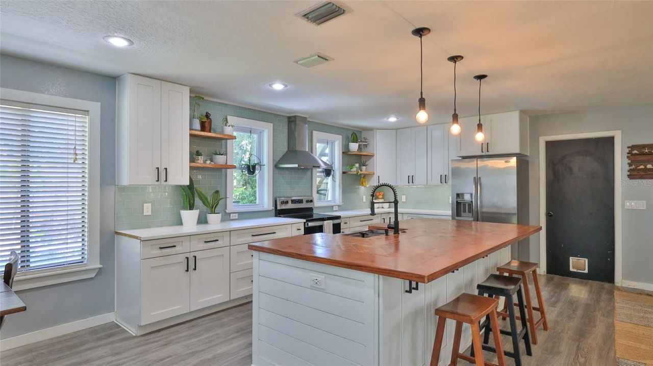 2766 Date Palm Drive , Edgewater, FL 32141 Photo