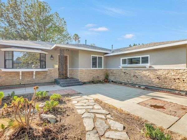 10139 Hillview , Chatsworth, CA 91311