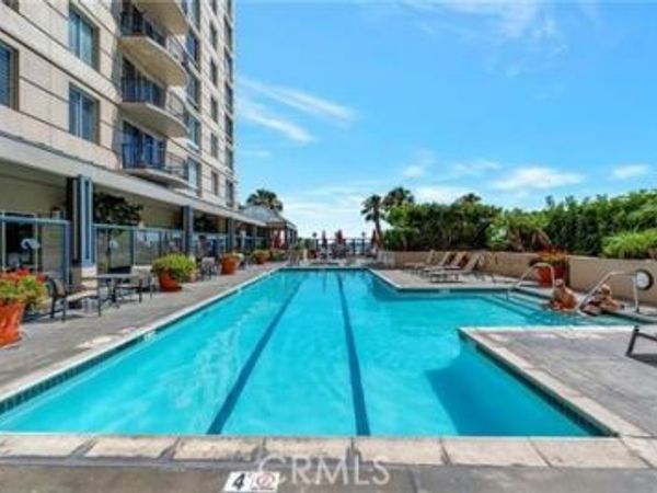 850 E Ocean Boulevard, Unit 301, Long Beach, CA 90802