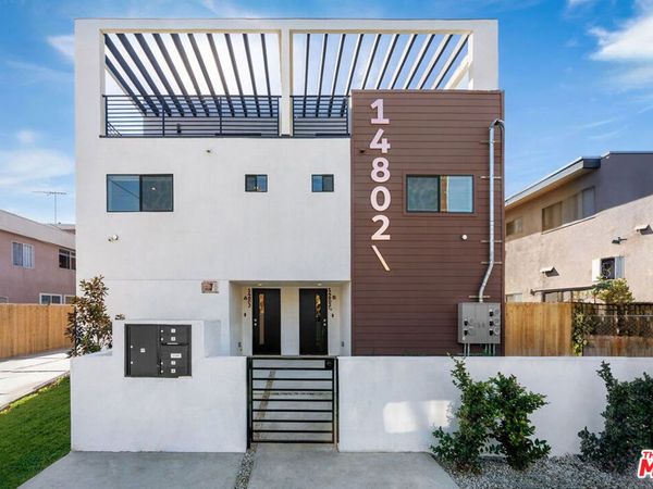 14802 Vanowen Street , Van Nuys, CA 91405