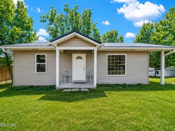 307 N Niota Rd, Englewood, TN 37329