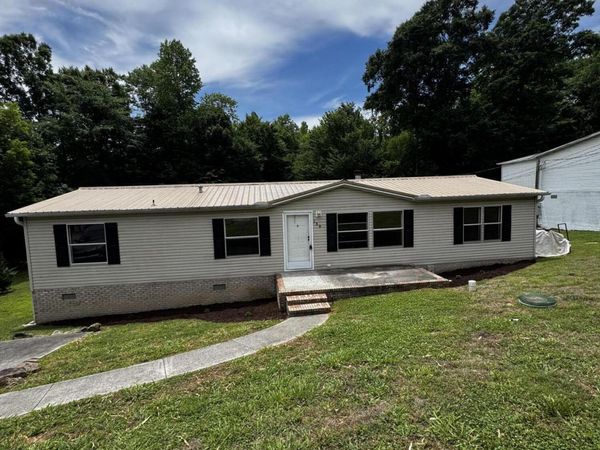 159 Cutters Lane, Clinton, TN 37716