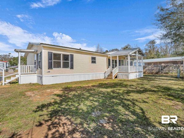 274 S Wren Lane, Robertsdale, AL 36567