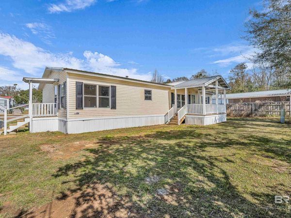 274 S Wren Lane, Robertsdale, AL 36567