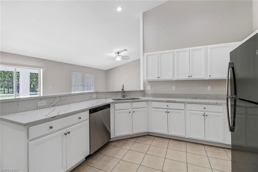 4490 10th St Ne, Naples, FL 34120 Photo