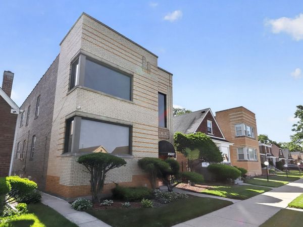 11207 S Emerald Avenue , Chicago, IL 60628