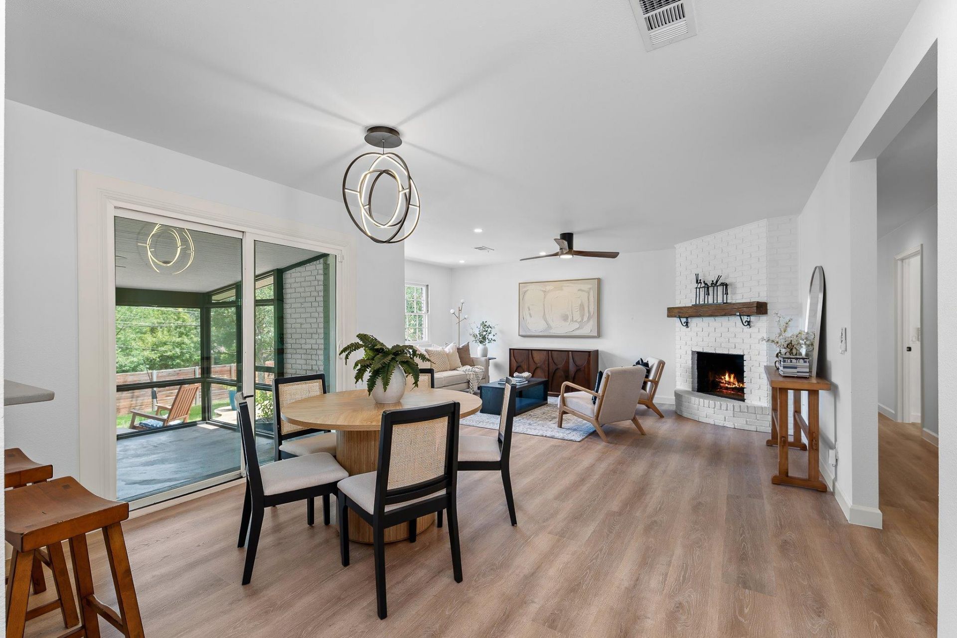 2700 Rock Terrace Dr, Austin, TX 78704 Main Photo