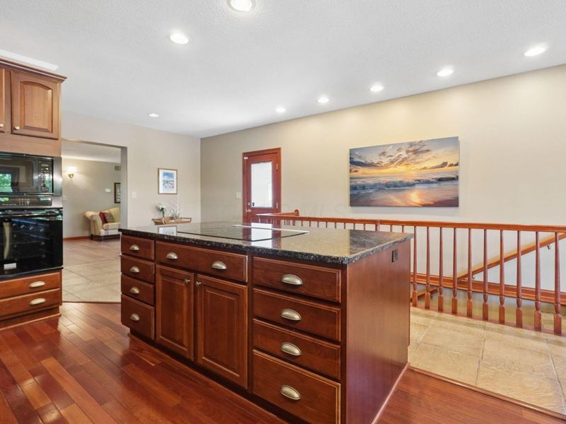 1101 Chickasaw Drive, London, OH 43140 Photo 9