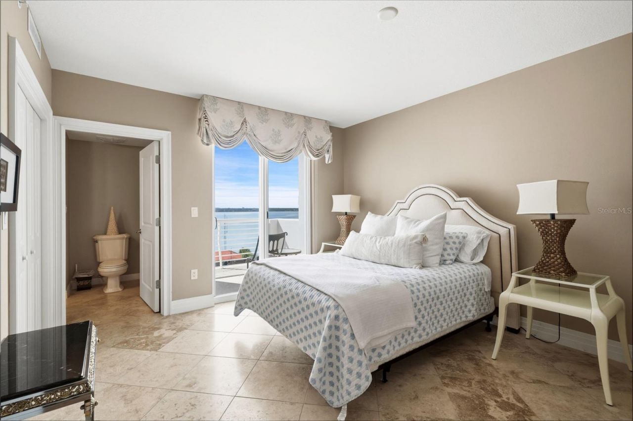 1350 Gulf Boulevard, Unit 901, Clearwater Beach, FL 33767 Photo