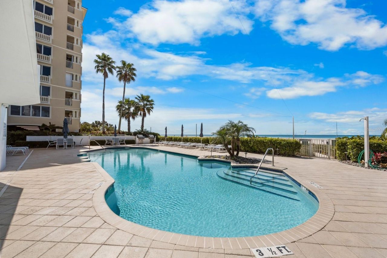 1350 Gulf Boulevard, Unit 901, Clearwater Beach, FL 33767 Photo