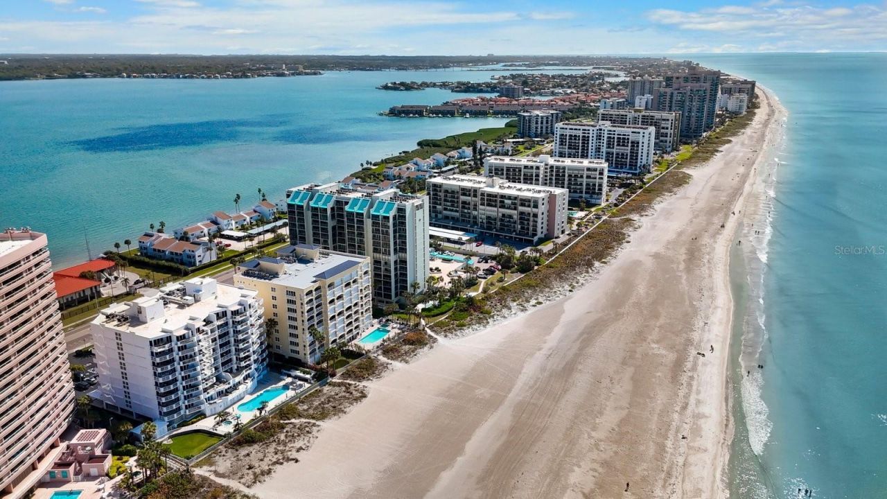 1350 Gulf Boulevard, Unit 901, Clearwater Beach, FL 33767 Photo