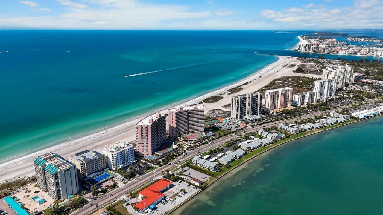 1350 Gulf Boulevard, Unit 901, Clearwater Beach, FL 33767 Photo