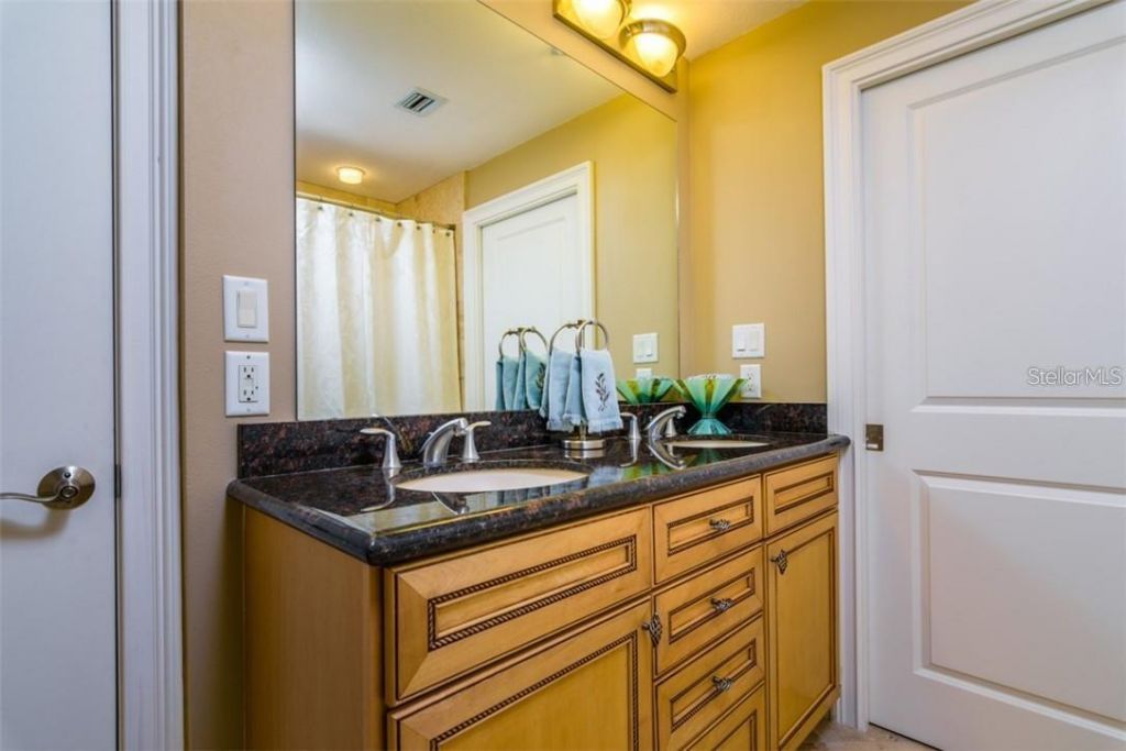 1350 Gulf Boulevard, Unit 901, Clearwater Beach, FL 33767 Photo
