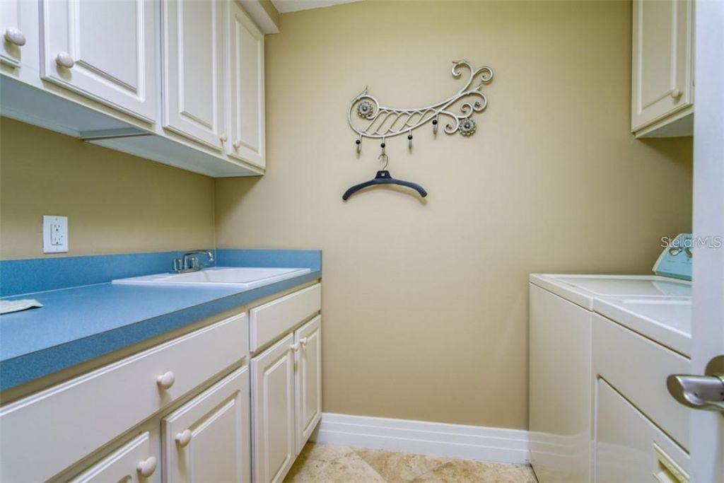 1350 Gulf Boulevard, Unit 901, Clearwater Beach, FL 33767 Photo