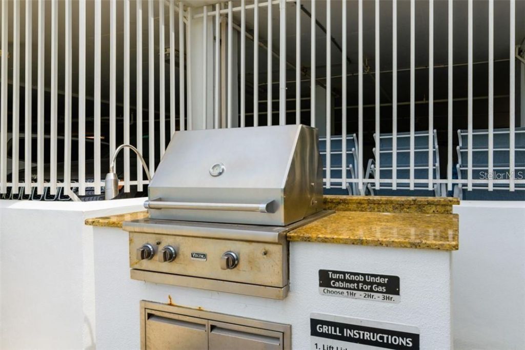 1350 Gulf Boulevard, Unit 901, Clearwater Beach, FL 33767 Photo