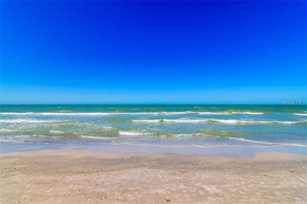 1350 Gulf Boulevard, Unit 901, Clearwater Beach, FL 33767 Photo