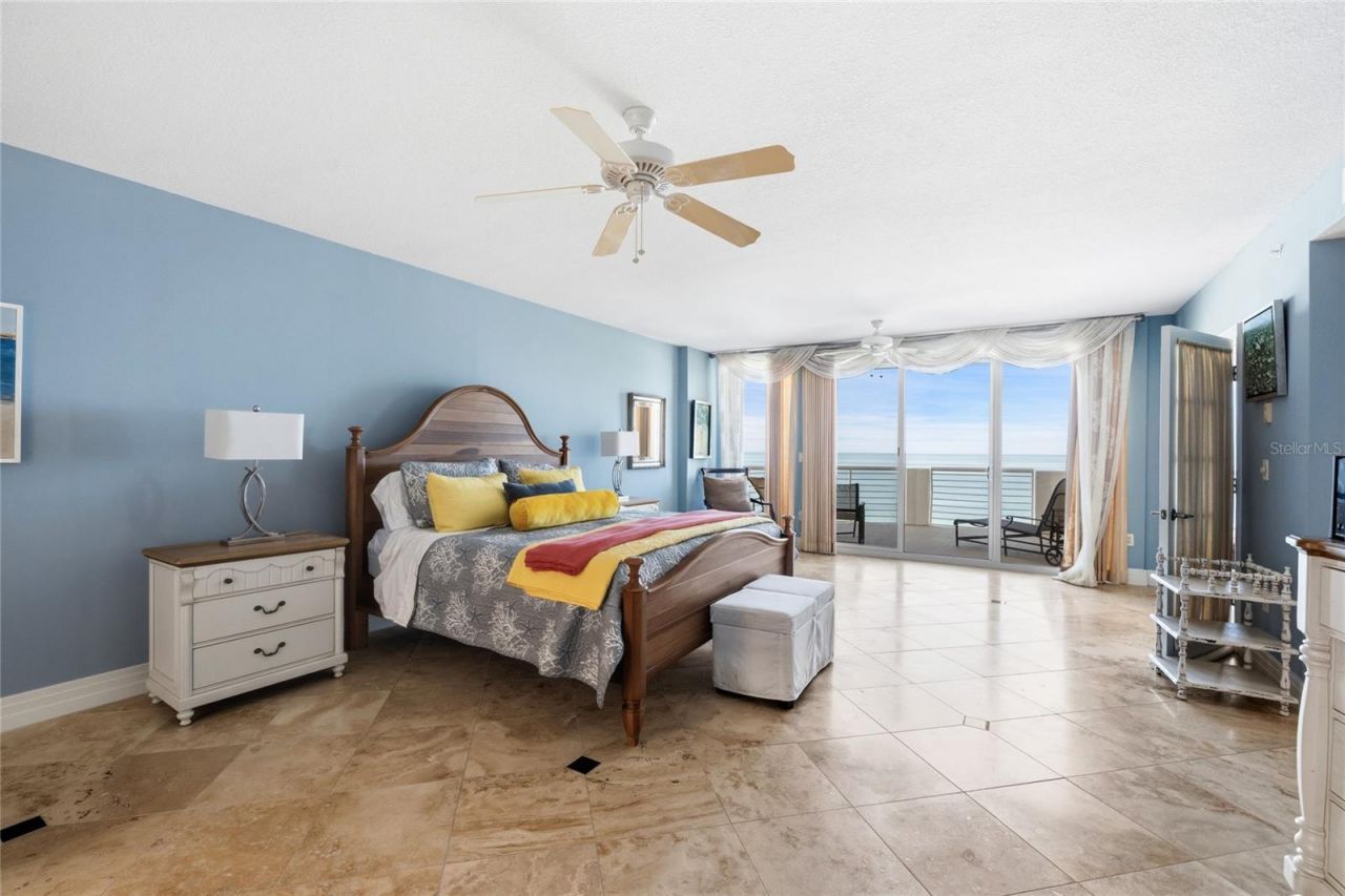 1350 Gulf Boulevard, Unit 901, Clearwater Beach, FL 33767 Photo