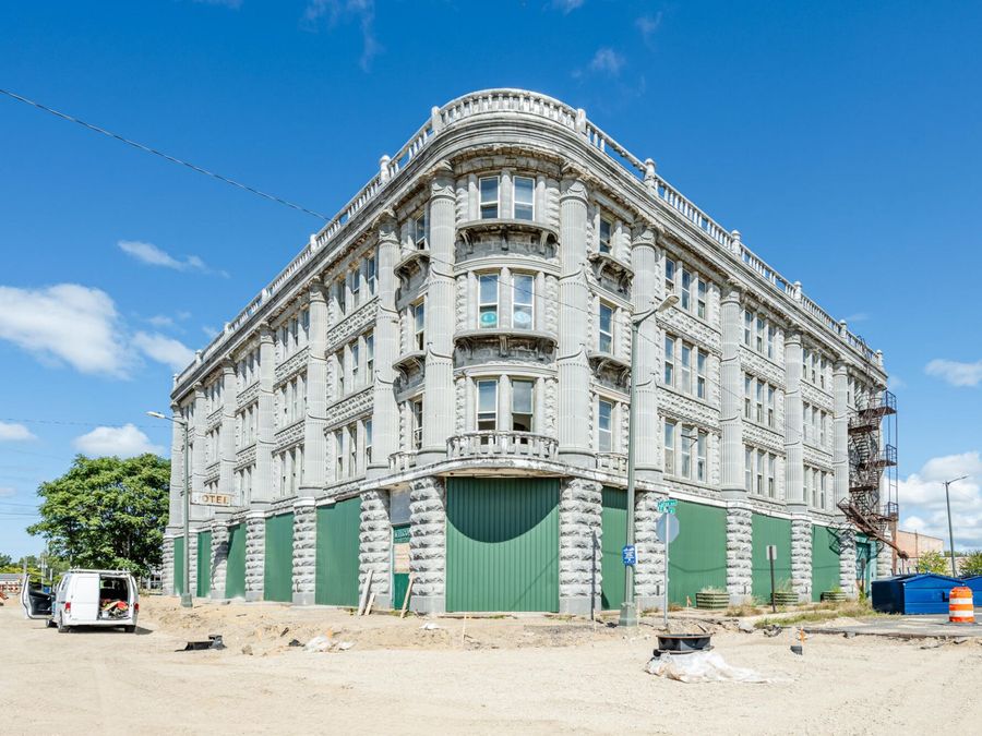 Property Image 1
