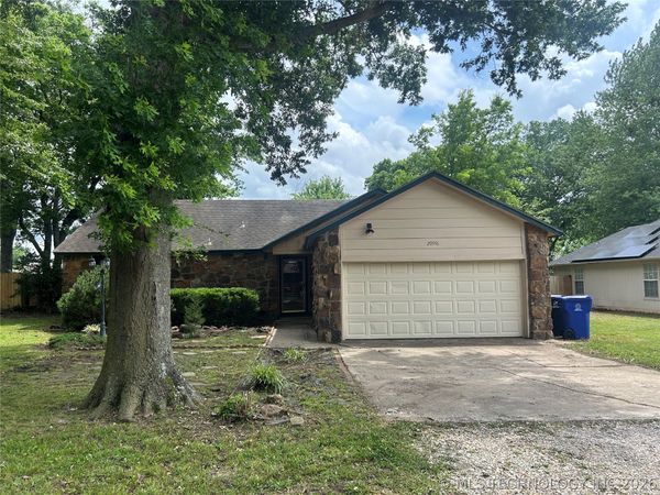 20918 E 35th Street S, Broken Arrow, OK 74014