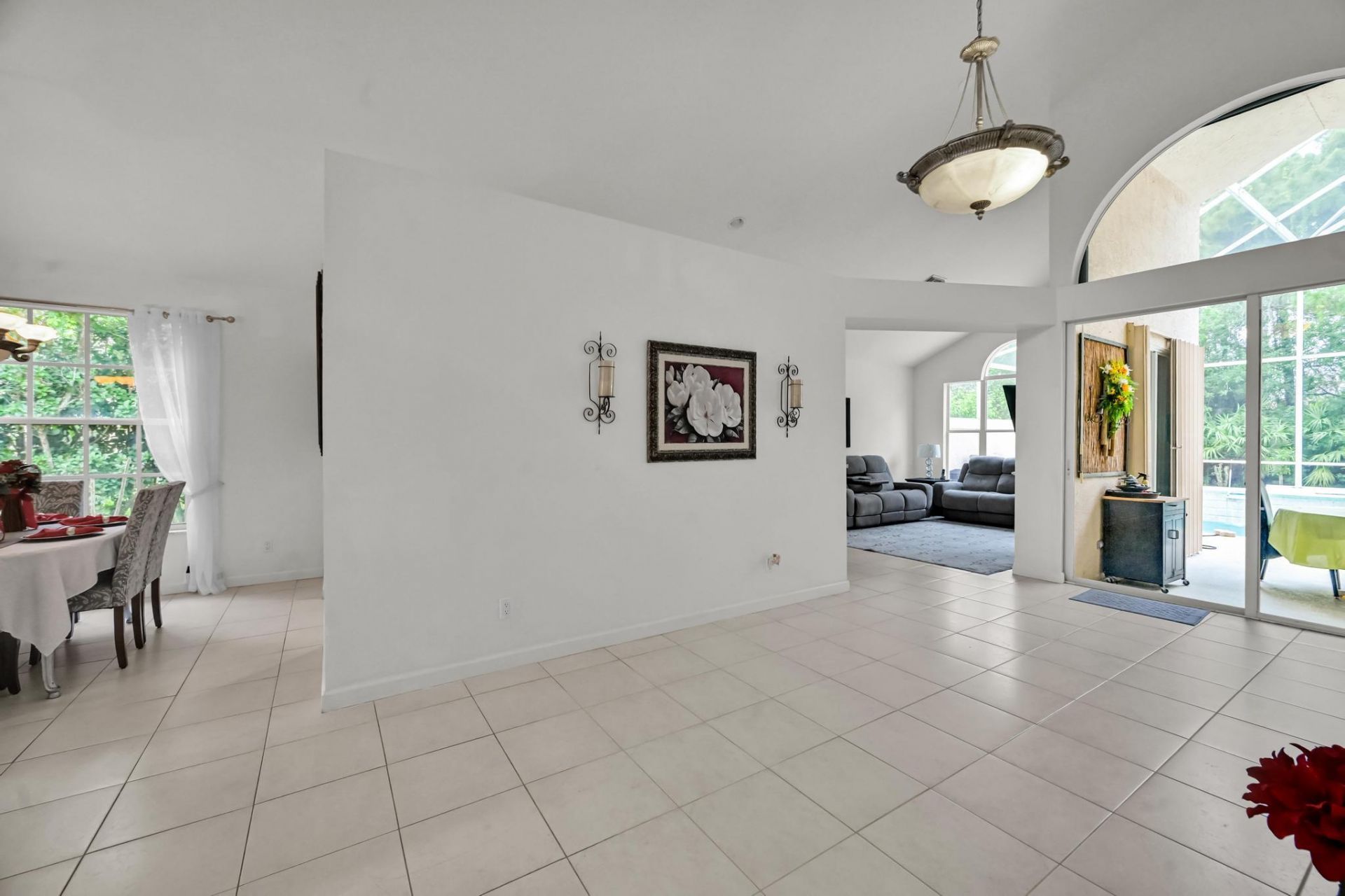 657 SW Munjack Cove, Port Saint Lucie, FL 34986 Photo