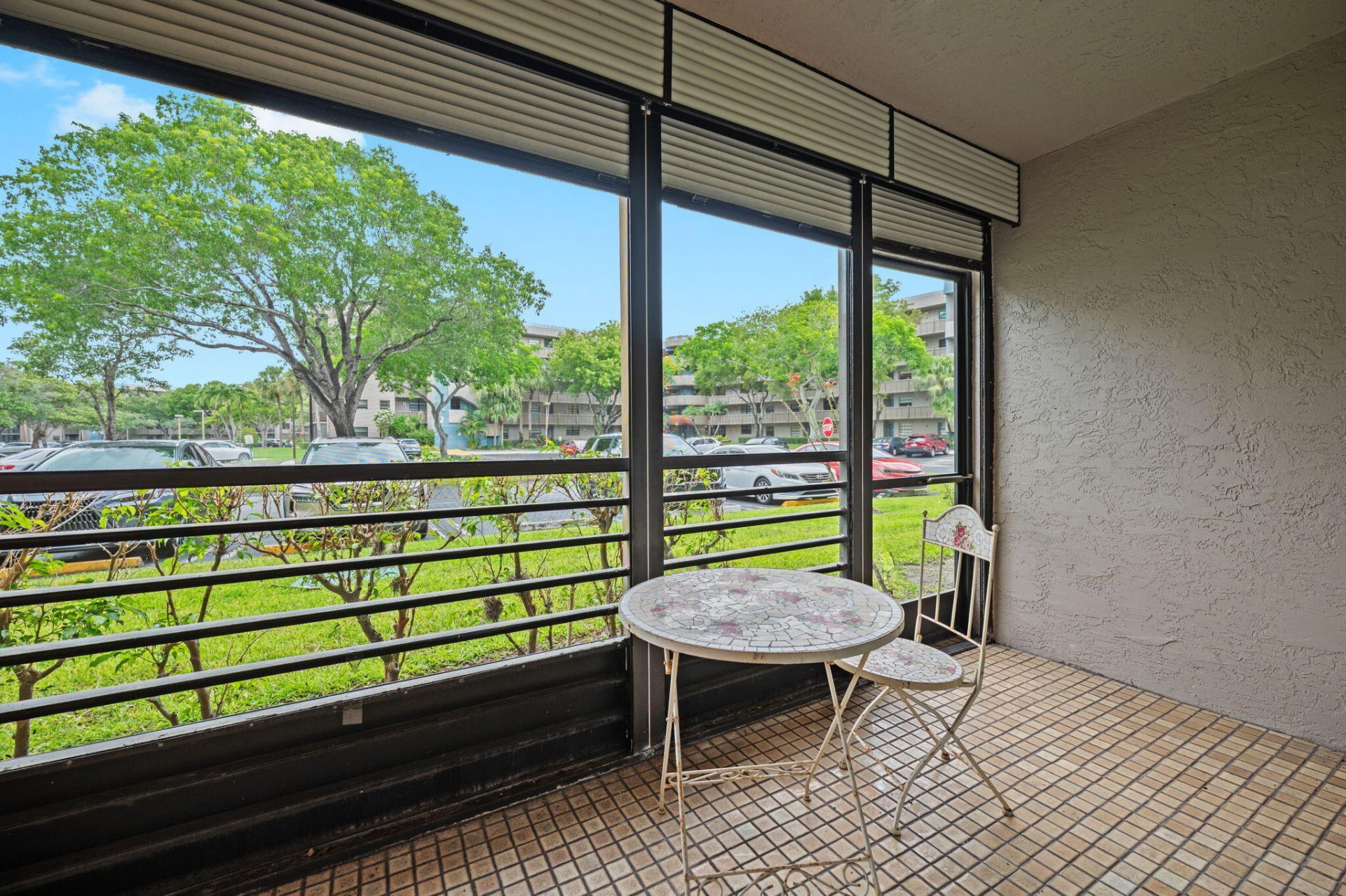 900 Colony Point Circle, Unit 121, Pembroke Pines, FL 33026 Photo
