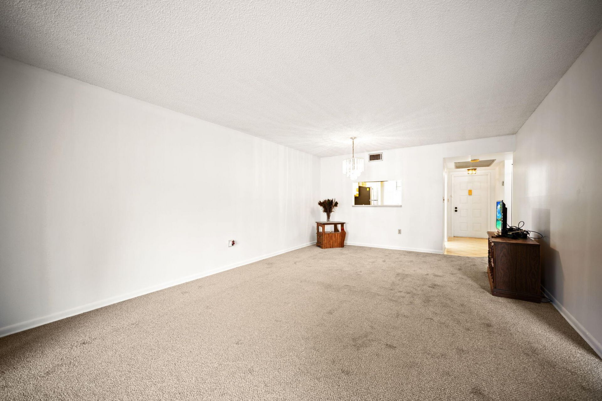 900 Colony Point Circle, Unit 121, Pembroke Pines, FL 33026 Photo
