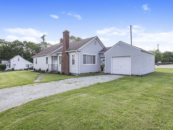 88 N Walnut , Lithopolis, OH 43136
