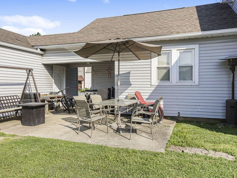 88 N Walnut, Lithopolis, OH 43136 Photo 5
