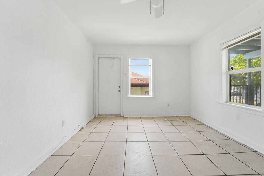 1021 14th Street, West Palm Beach, FL 33401 Photo