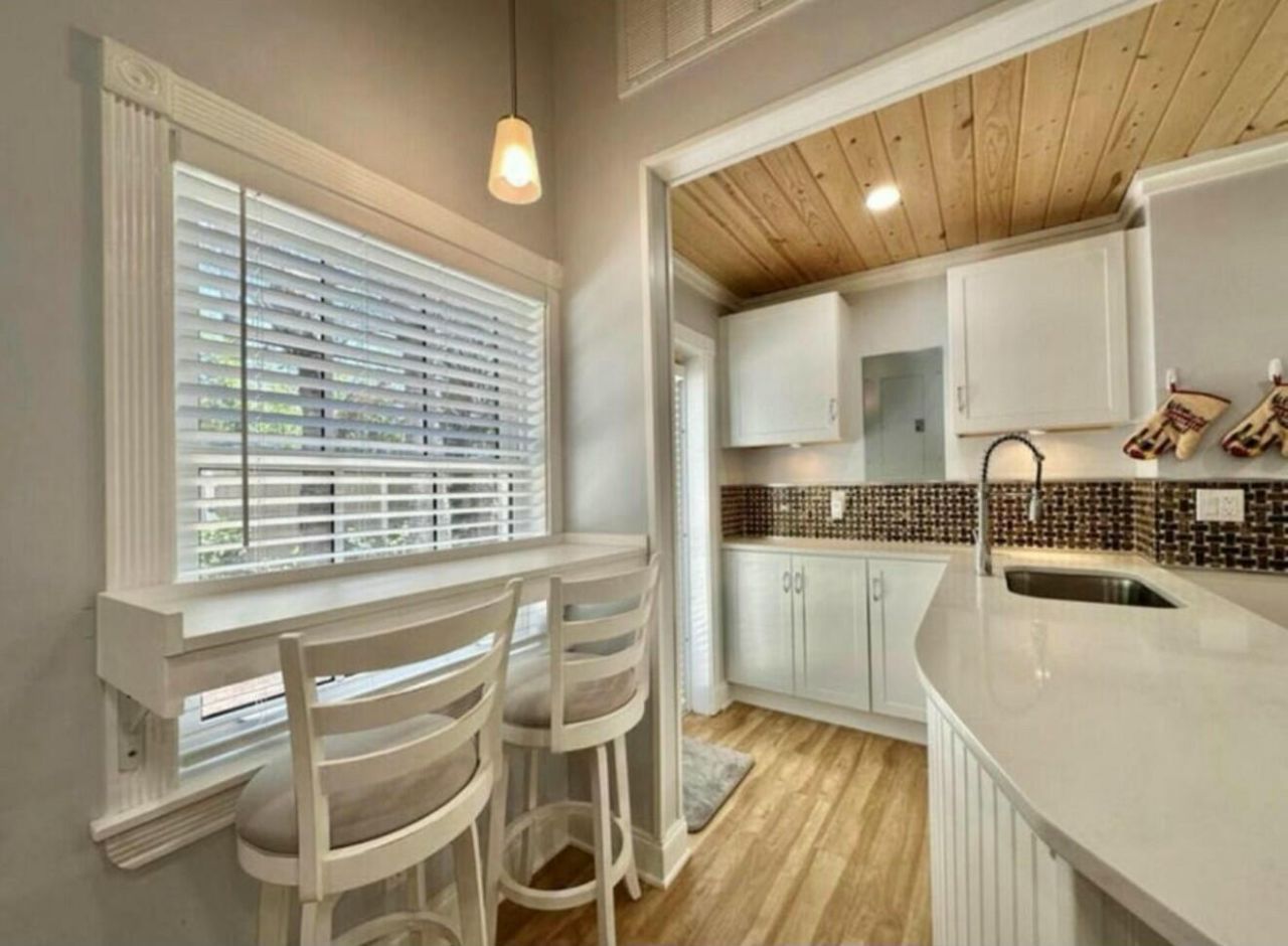 698 Forsyth Street, Unit 2, Boca Raton, FL 33487 Photo