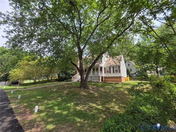 4500 Stoney Creek Lane, Chester, VA 23831