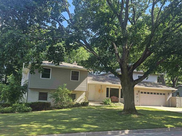 500 W Riverside Drive, Waterloo, WI 53594