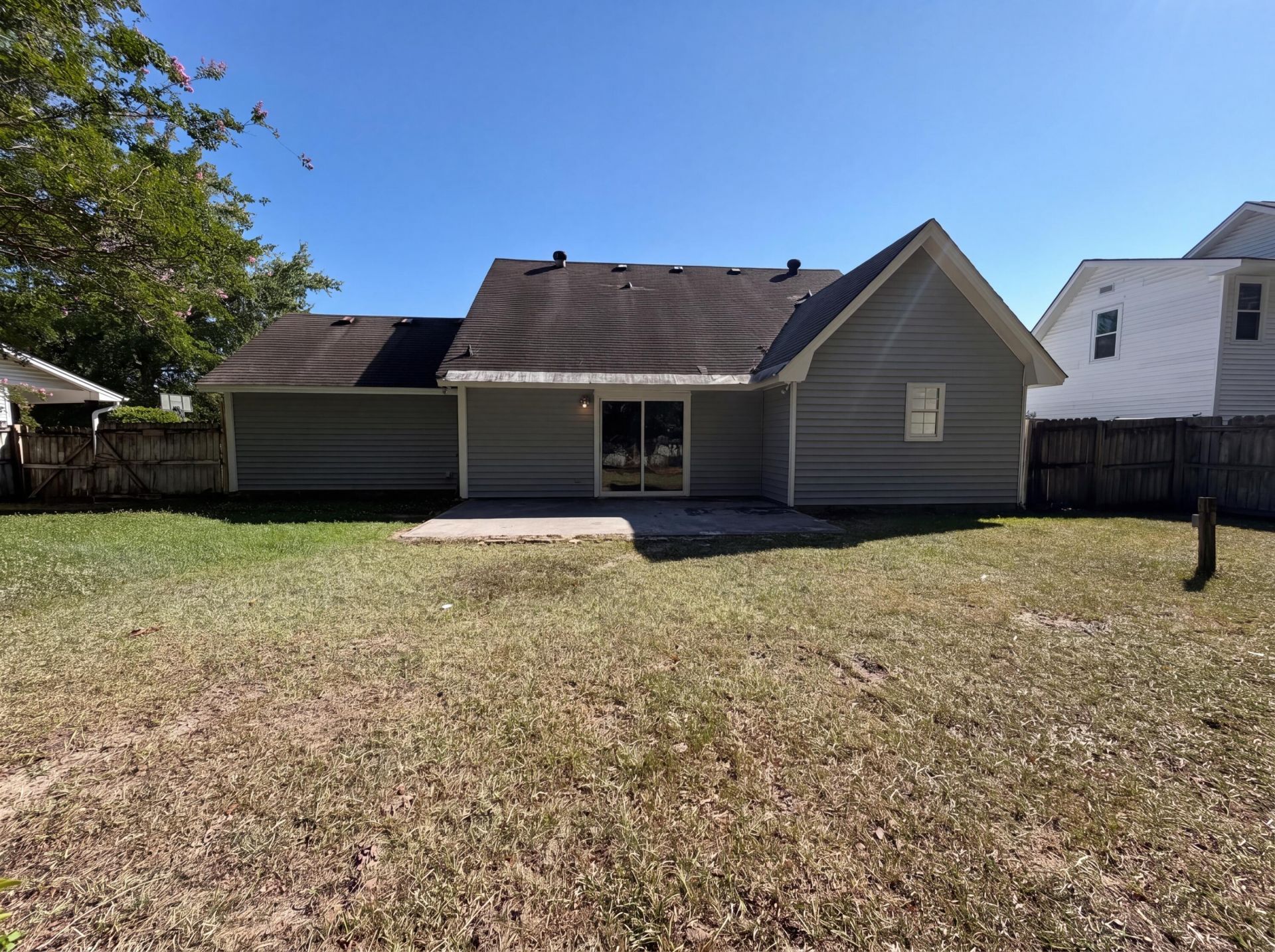 2028 Larson Lane Photo 25