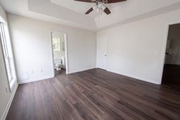 2028 Larson Lane photo 4
