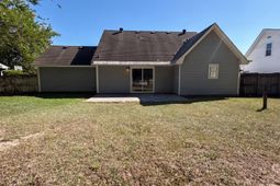 2028 Larson Lane photo 4