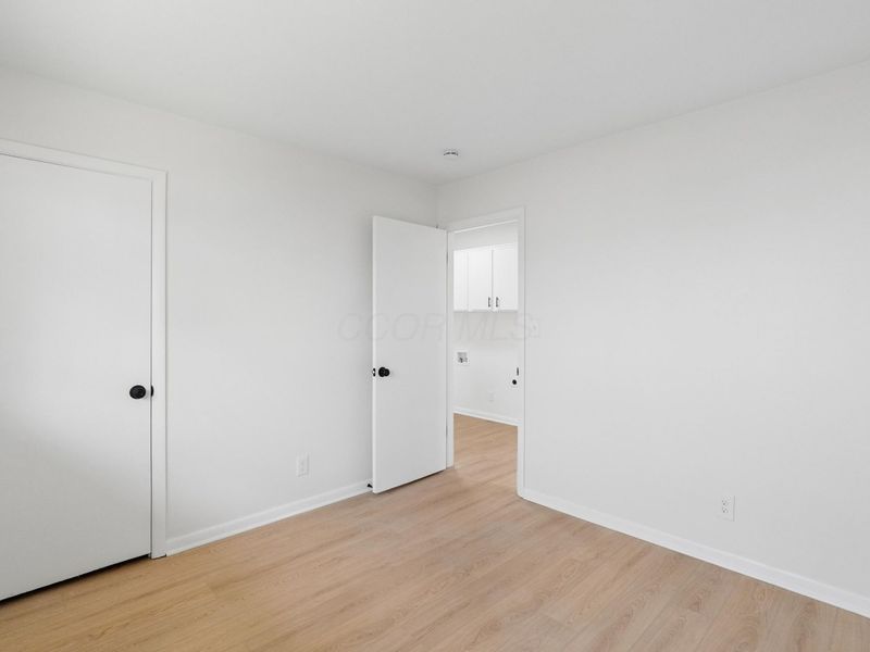100 Canterbury Drive, London, OH 43140 Photo 12